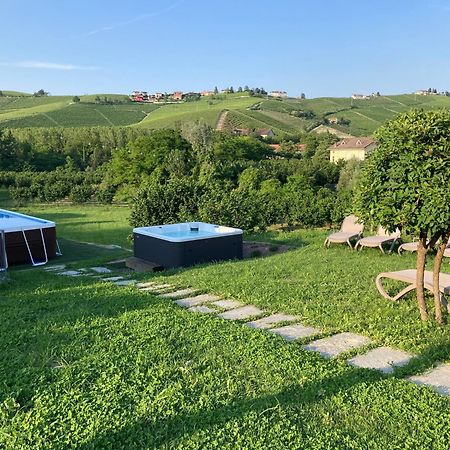 Cascina Bellonuovo Alba  Buitenkant foto