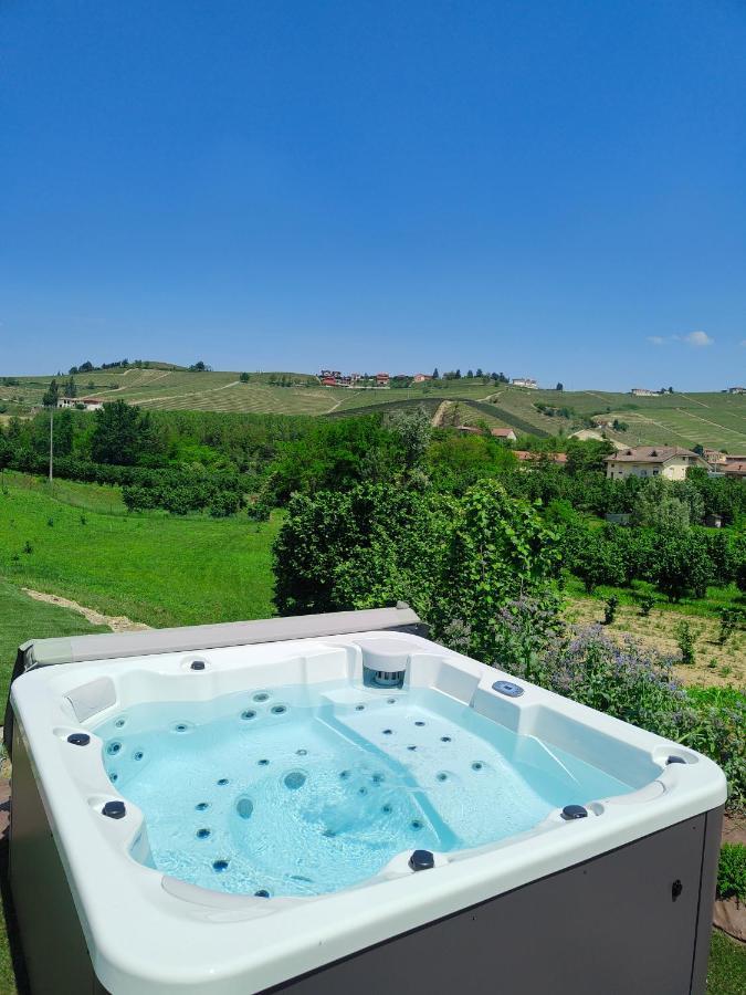 Cascina Bellonuovo Alba  Buitenkant foto