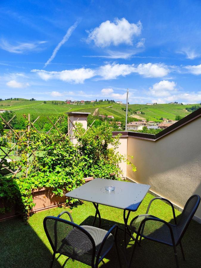 Cascina Bellonuovo Alba  Buitenkant foto