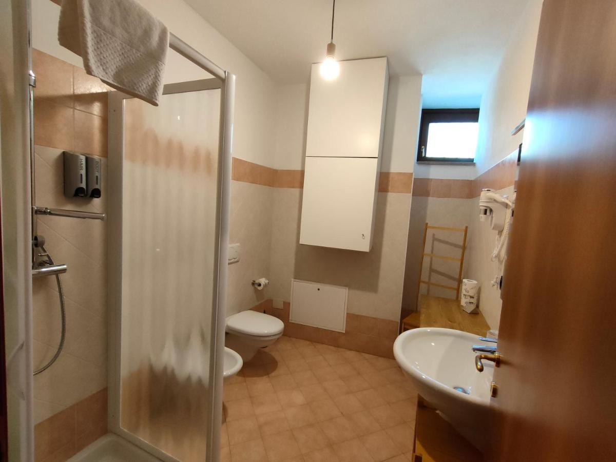 Cascina Bellonuovo Alba  Buitenkant foto